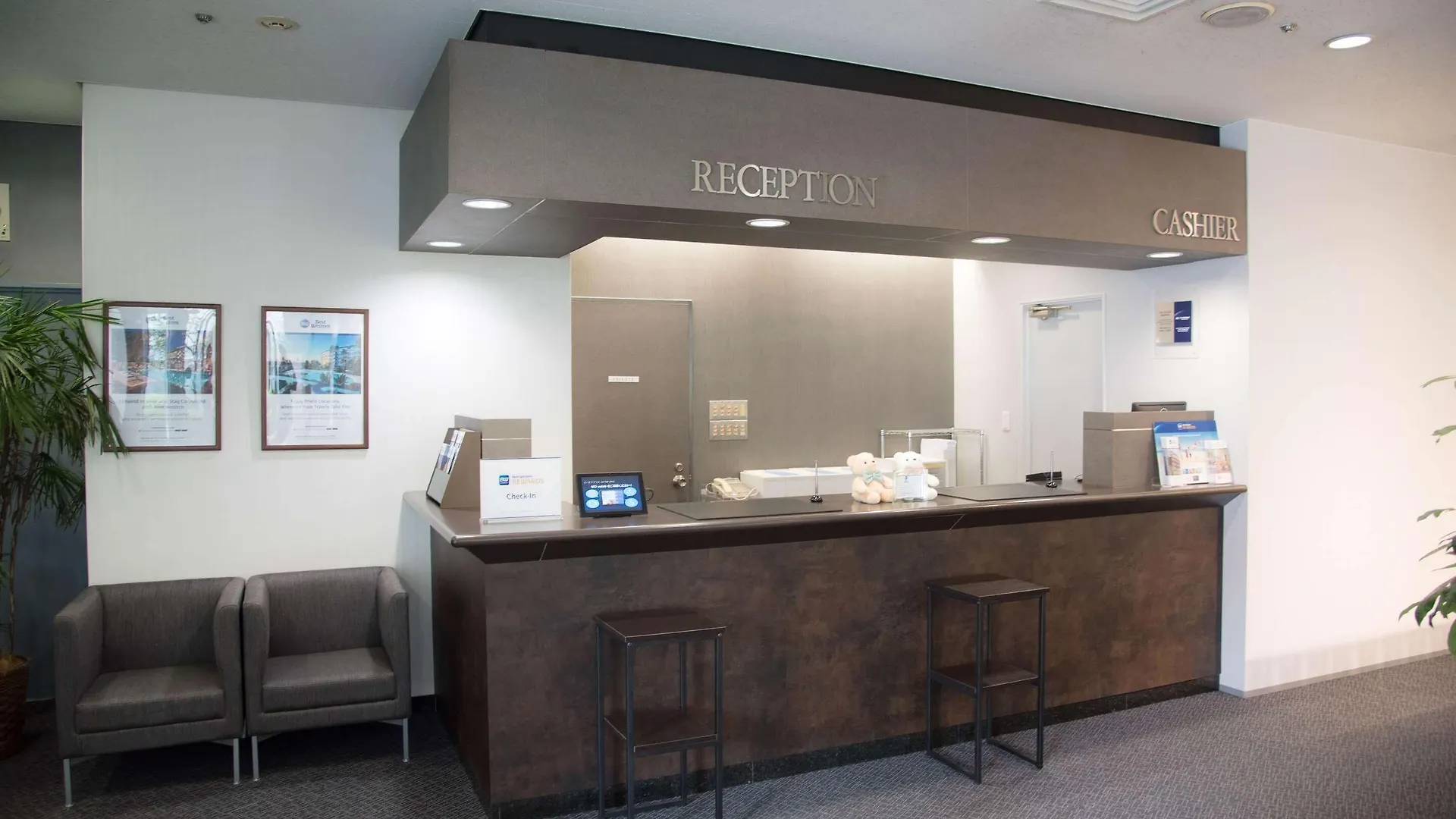 Best Western Osaka Tsukamoto Hotel